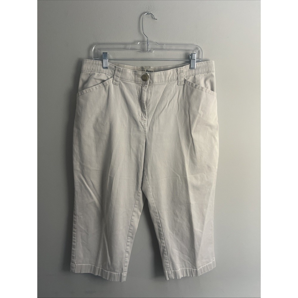 L.L. Bean Classic Fit Capris, Size 14p Cream Color